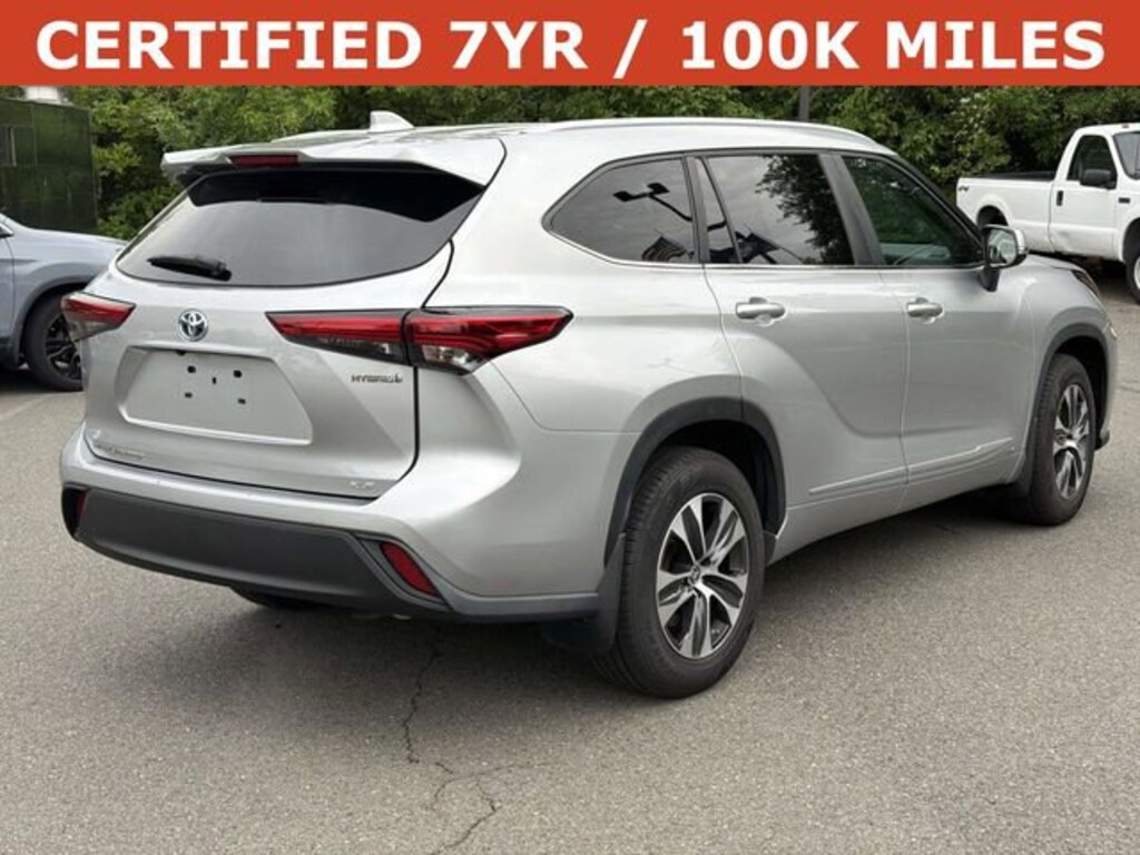 Used 2023 Toyota Highlander Hybrid XLE SUV