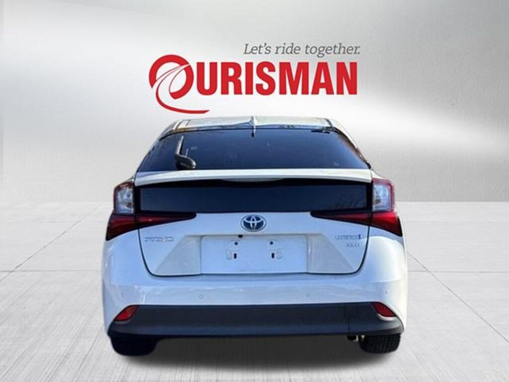 Used 2019 Toyota Prius XLE Hatchback