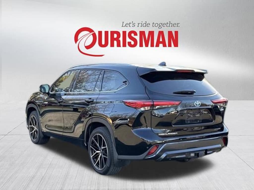 Used 2020 Toyota Highlander Hybrid Limited SUV