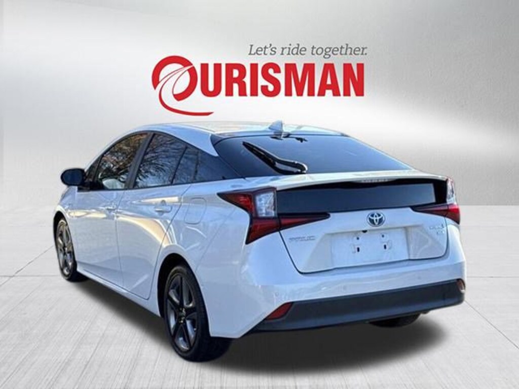 Used 2019 Toyota Prius XLE Hatchback