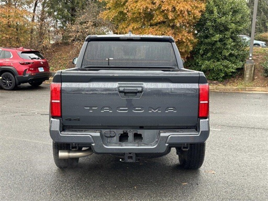 Used 2024 Toyota Tacoma Truck Double Cab