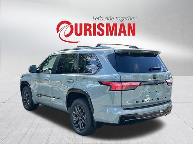 2025 Toyota Sequoia Platinum photo 4