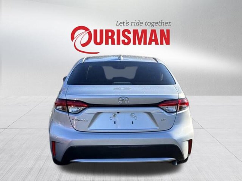 Used 2021 Toyota Corolla LE Sedan