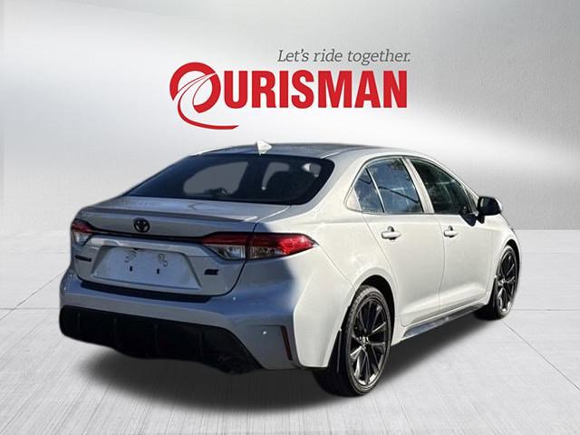 2024 Toyota Corolla SE photo 2