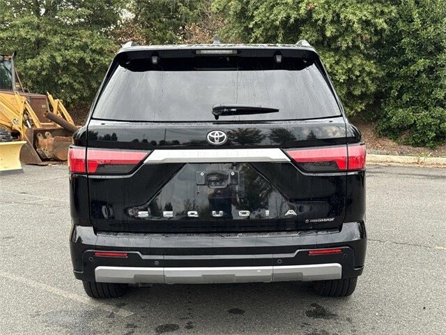 2025 Toyota Sequoia Capstone photo 3