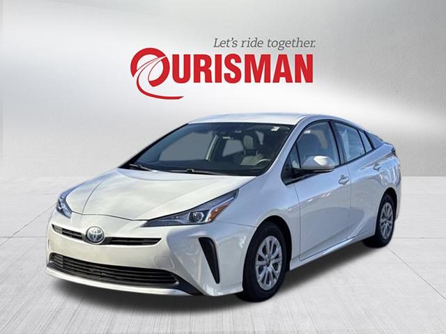 2019 Toyota Prius L photo 4