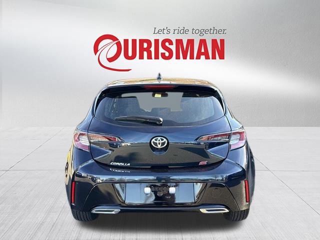 2022 Toyota Corolla SE photo 2