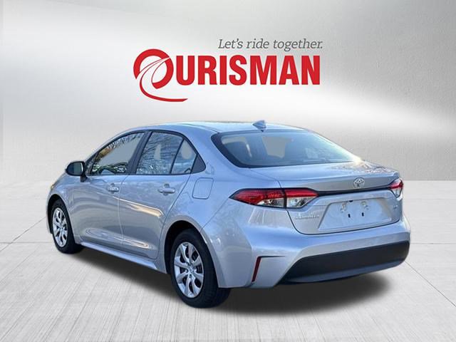 2024 Toyota Corolla LE photo 4