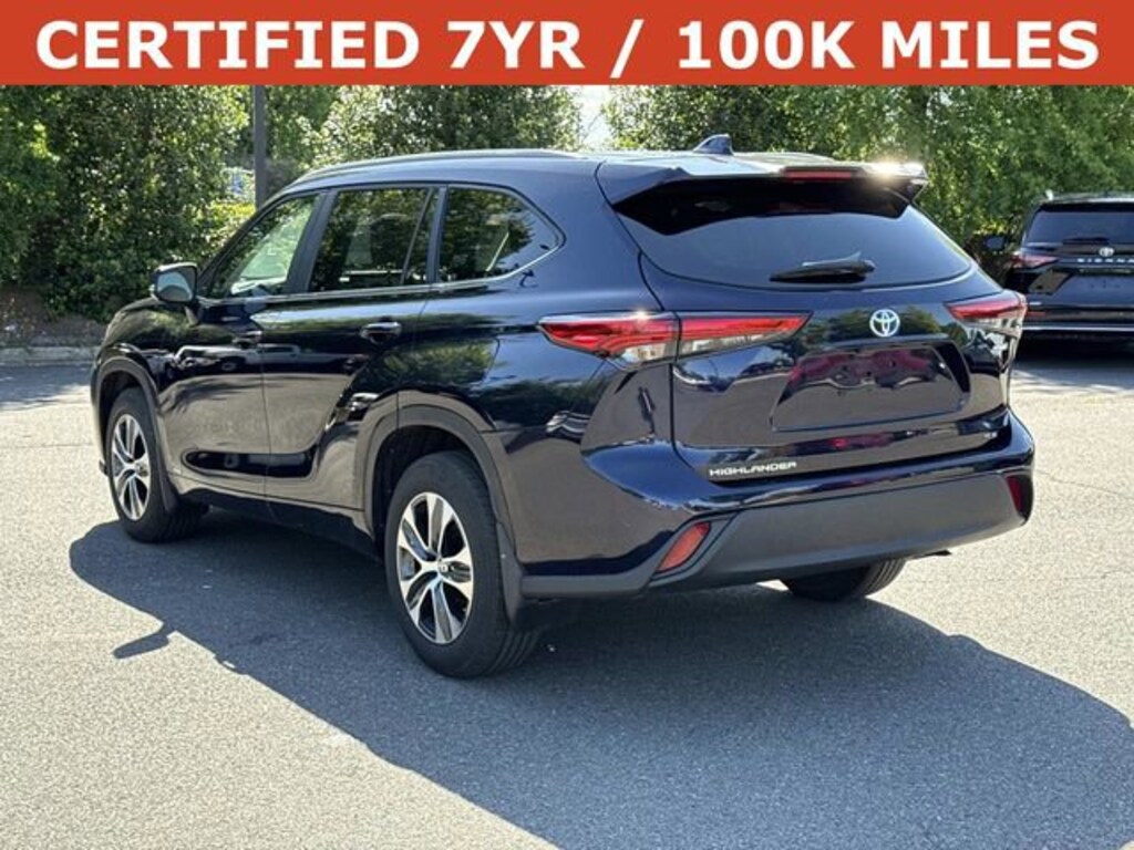 Used 2023 Toyota Highlander Hybrid XLE SUV