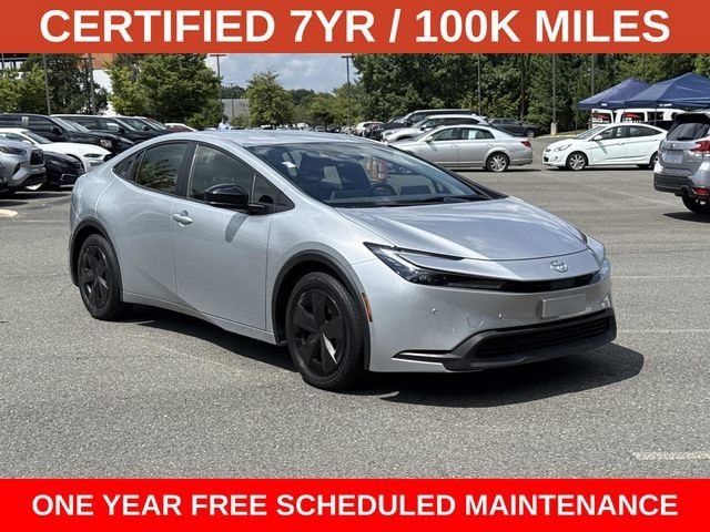 2025 Toyota Prius Hatchback 
