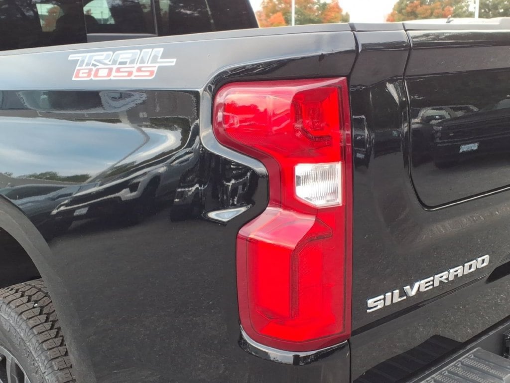 2026 Chevrolet Silverado 1500 LT Trail Boss - Photo 9
