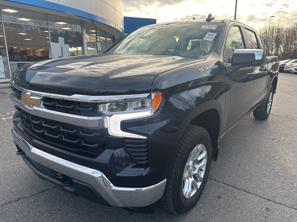 Used 2024 Chevrolet Silverado 1500 LT (2FL) Truck