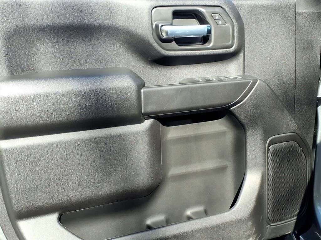 2026 Chevrolet Silverado 2500 HD Custom - Photo 13