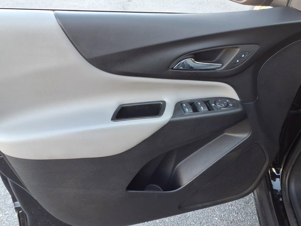 2024 Chevrolet Equinox LS - Photo 11