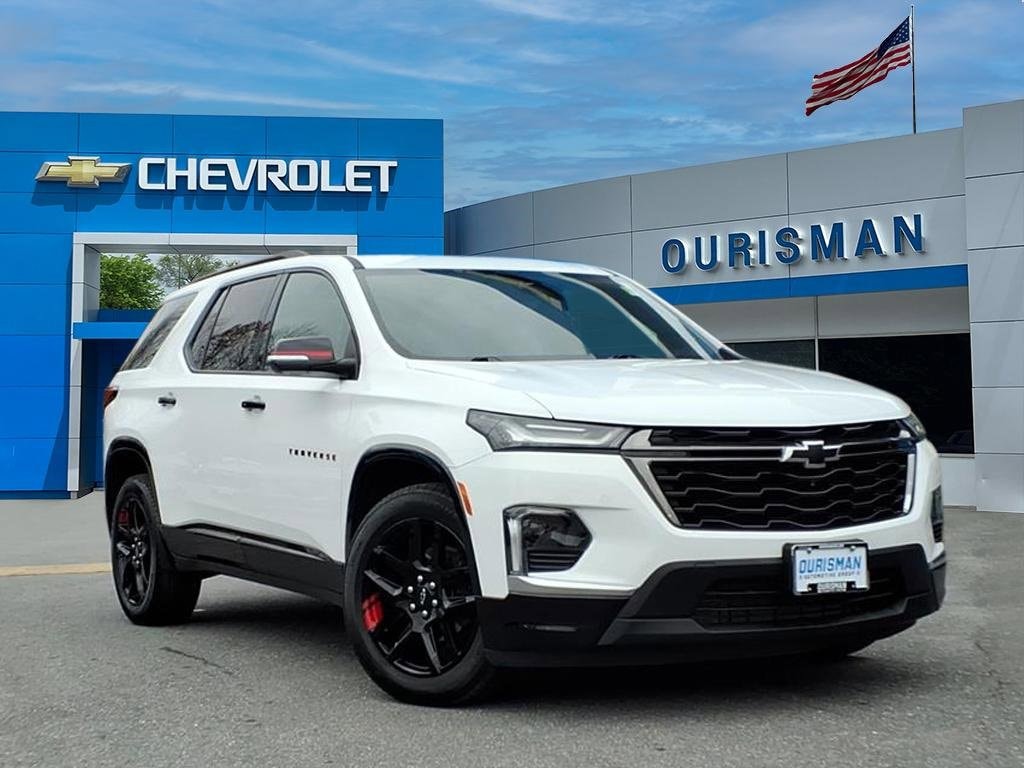 2023 Chevrolet Traverse Premier's photo