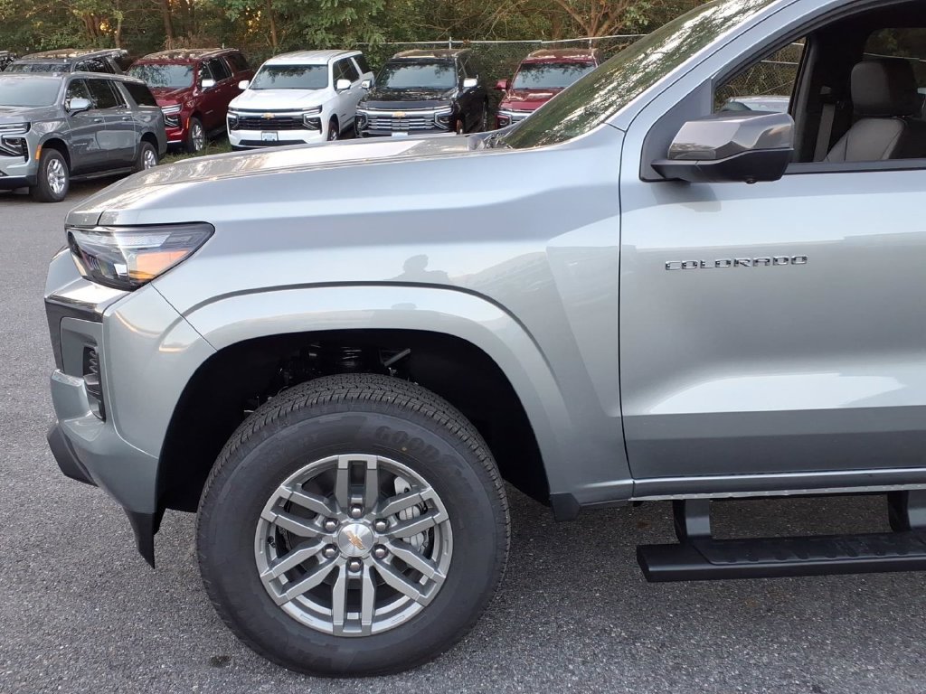 2026 Chevrolet Colorado Z71 - Photo 7