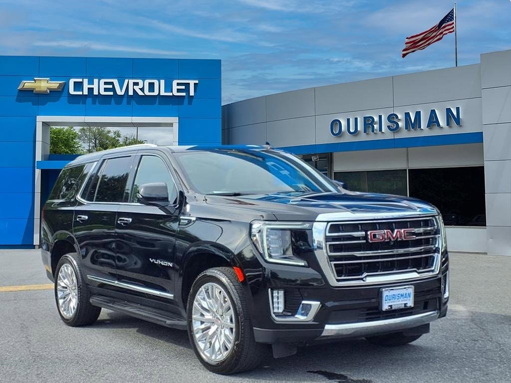 2023 GMC Yukon SLT