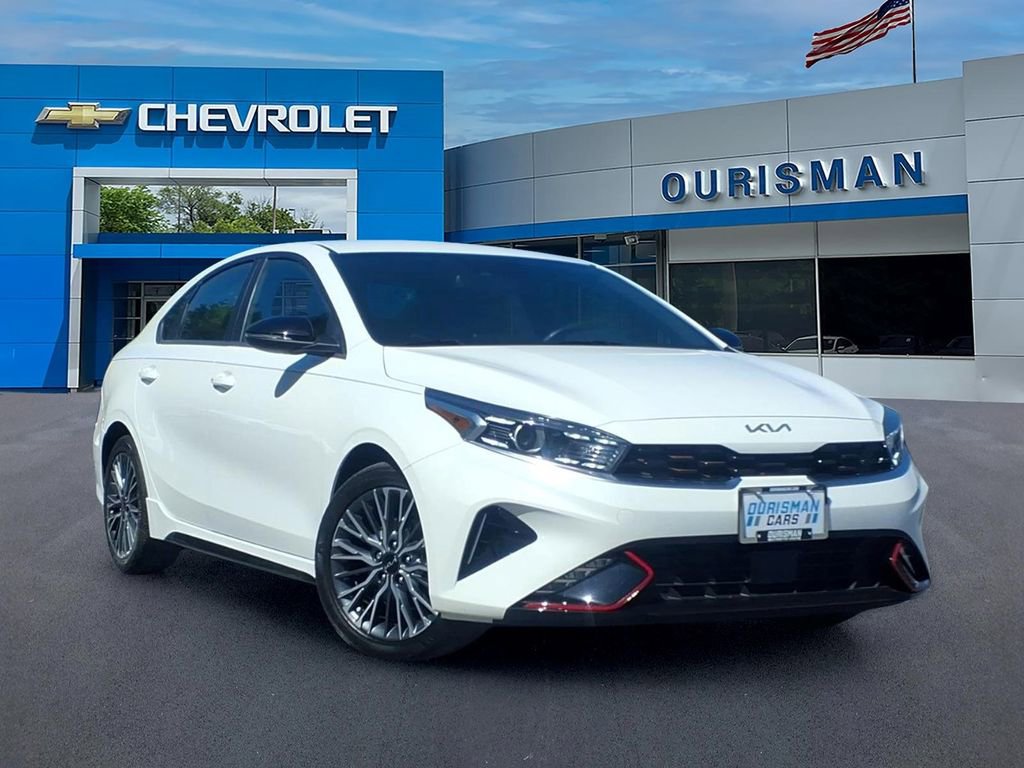2024 Kia Forte GT-Line AT's photo