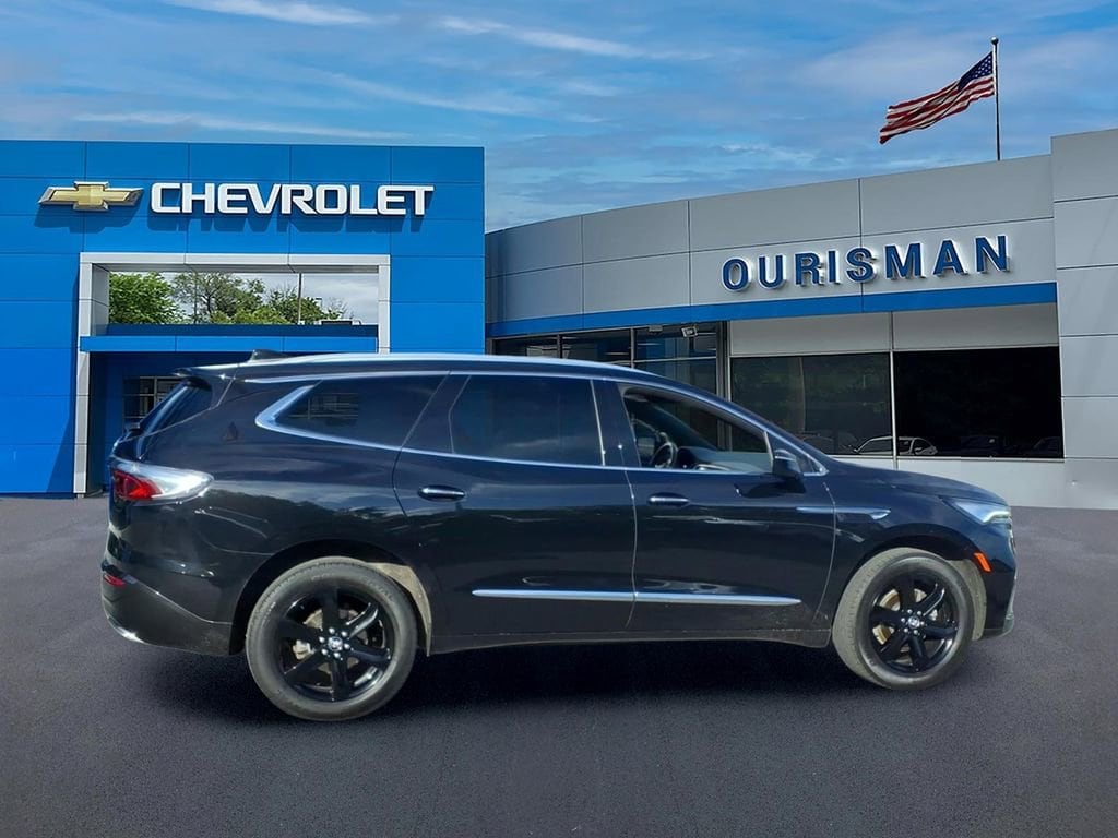 Used 2024 Buick Enclave Essence SUV