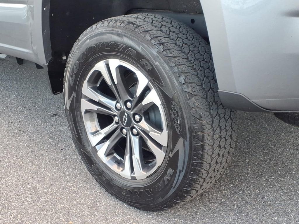 2022 Chevrolet Colorado Z71 - Photo 11