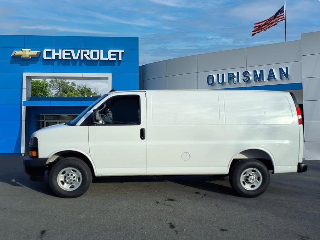 New 2025 Chevrolet Express Cargo 2500 WT Van