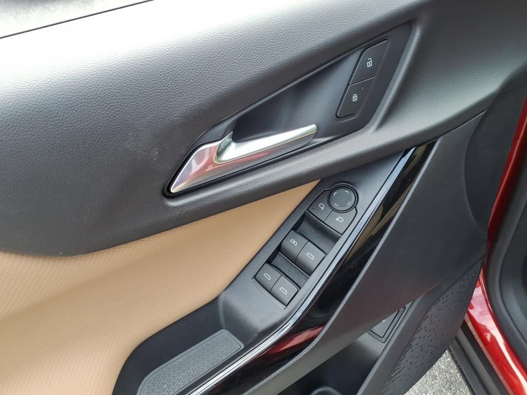 2027 Chevrolet Equinox ACTIV - Photo 14