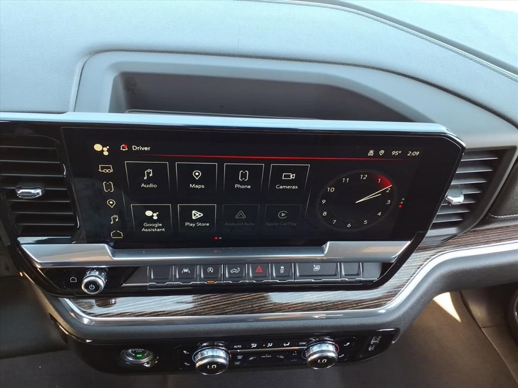 2024 GMC Sierra 1500 SLE - Photo 17