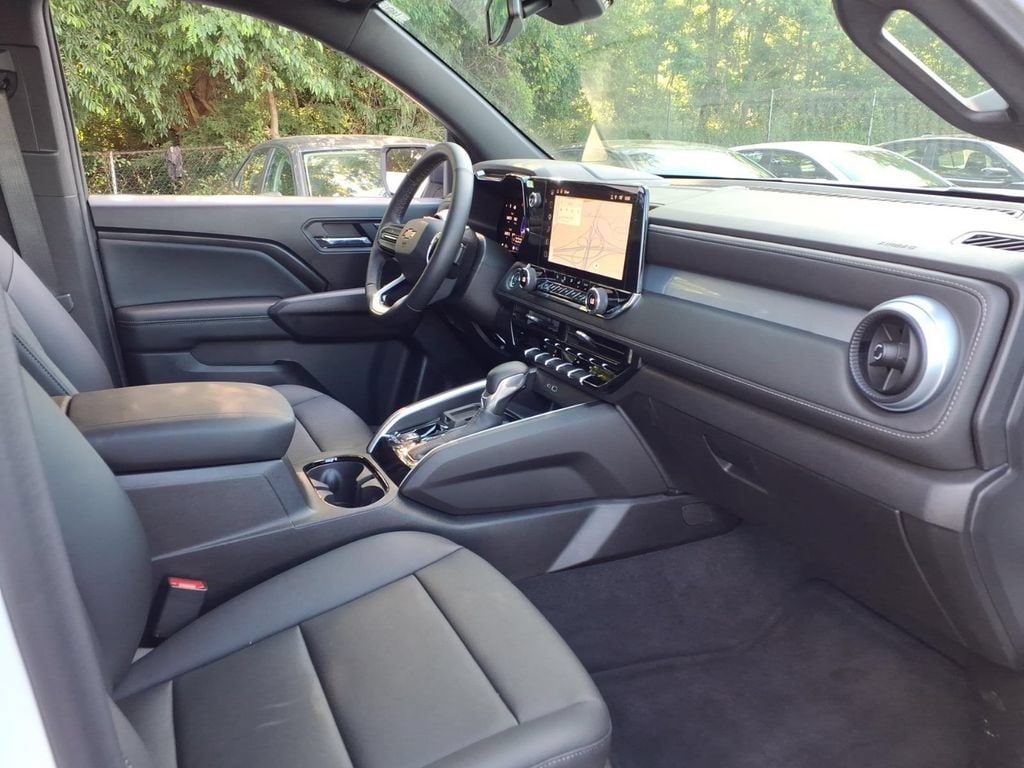 2026 Chevrolet Colorado LT - Photo 22