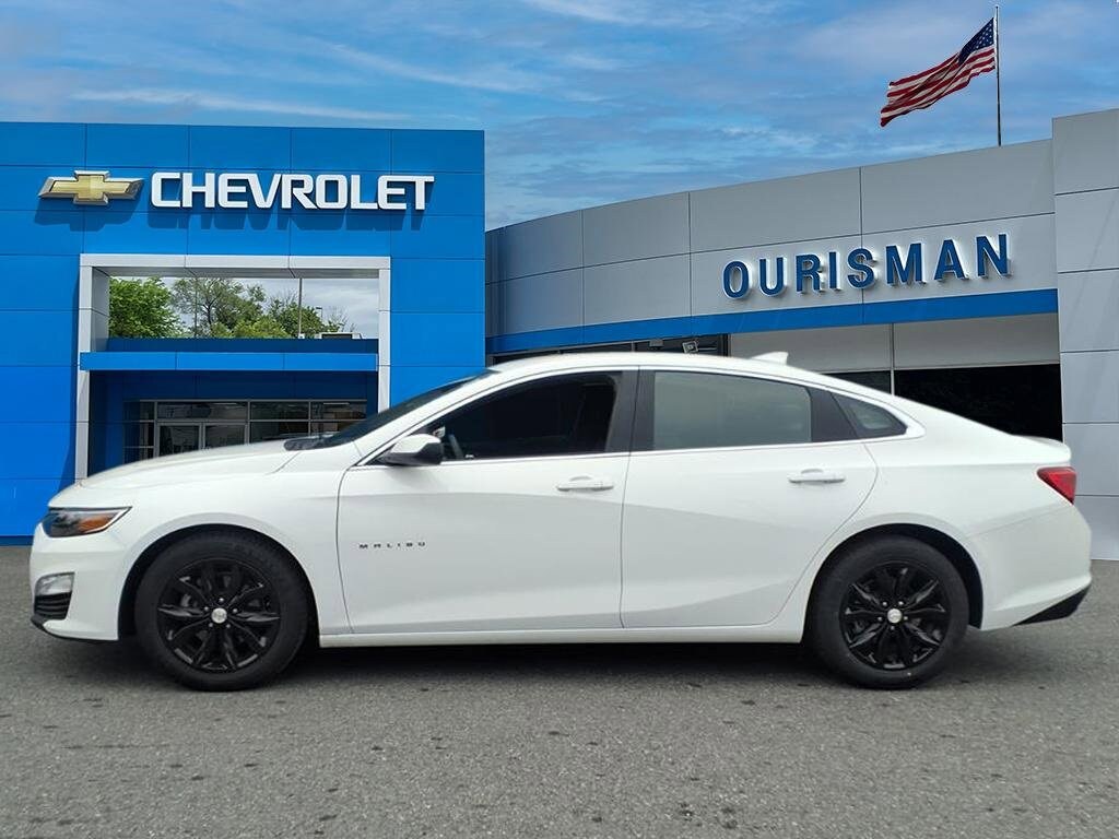 2023 Chevrolet Malibu 1LT photo 4