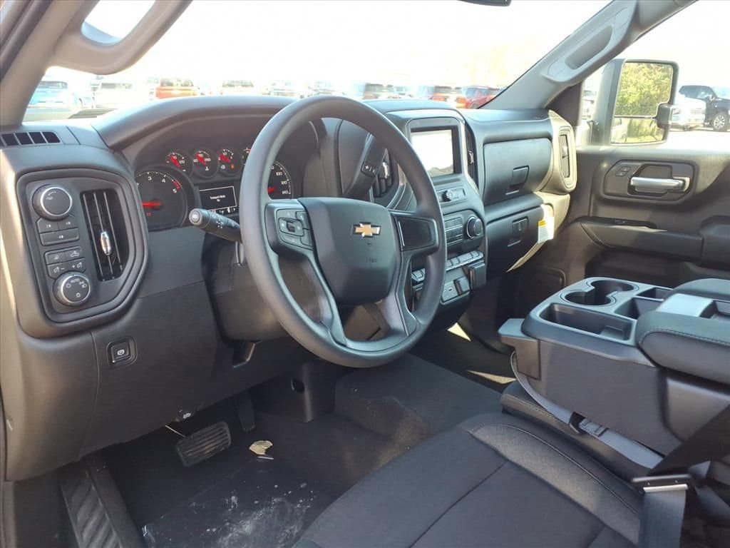 2026 Chevrolet Silverado 2500 HD Custom - Photo 12