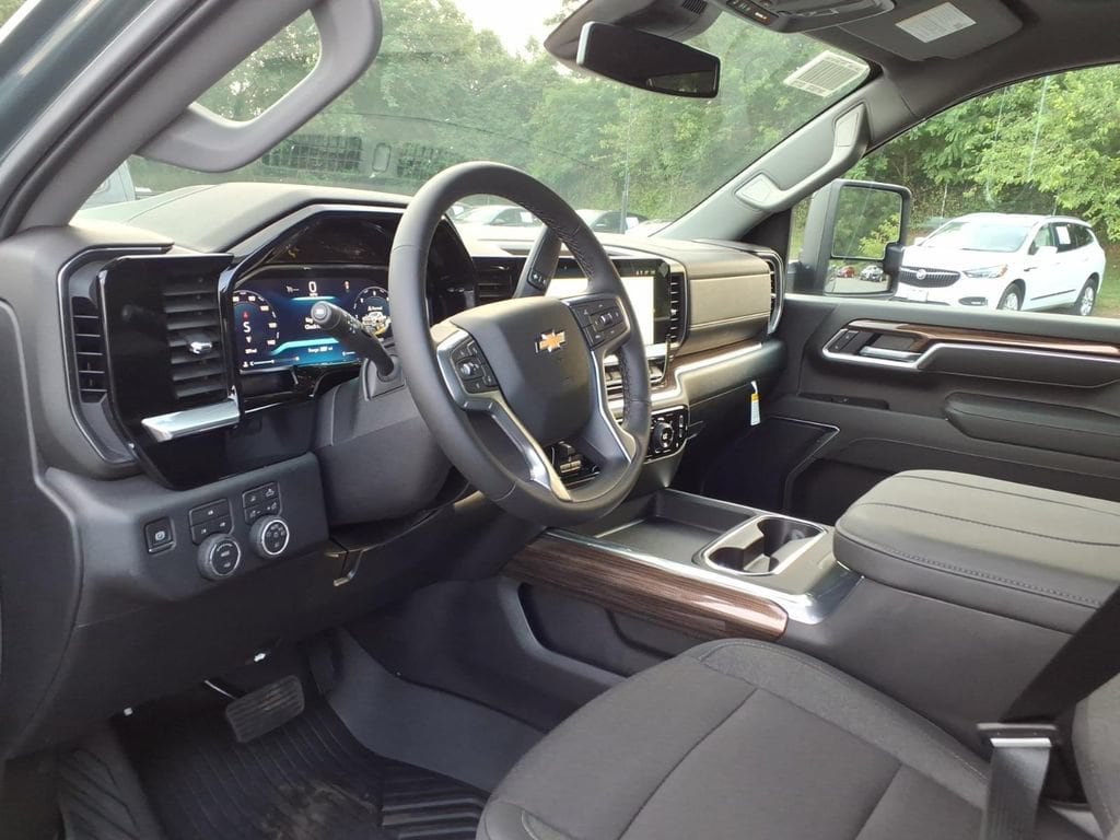 2026 Chevrolet Silverado 2500 HD LT - Photo 13