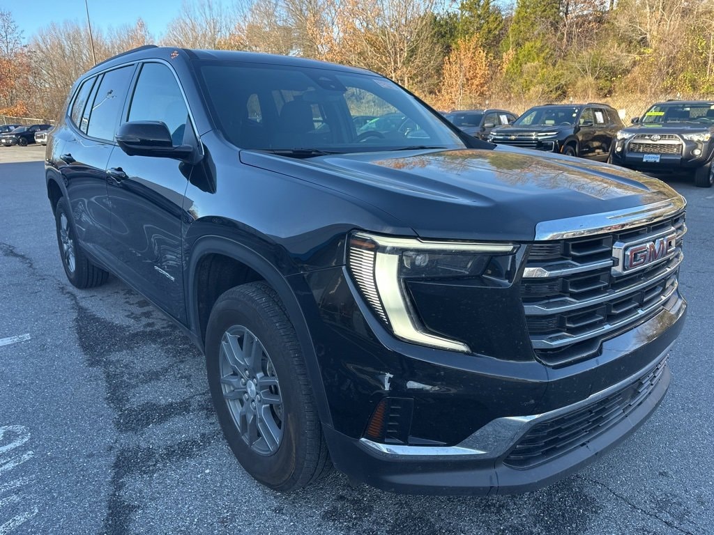 Used 2025 GMC Acadia Elevation SUV