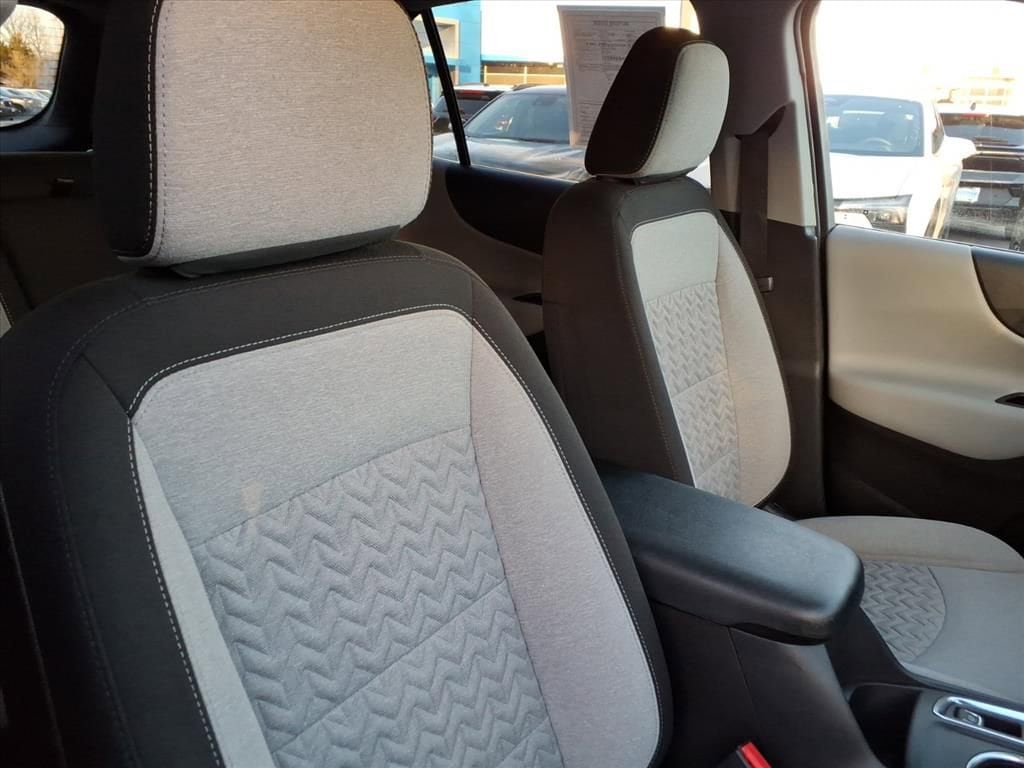 2024 Chevrolet Equinox LT - Photo 20