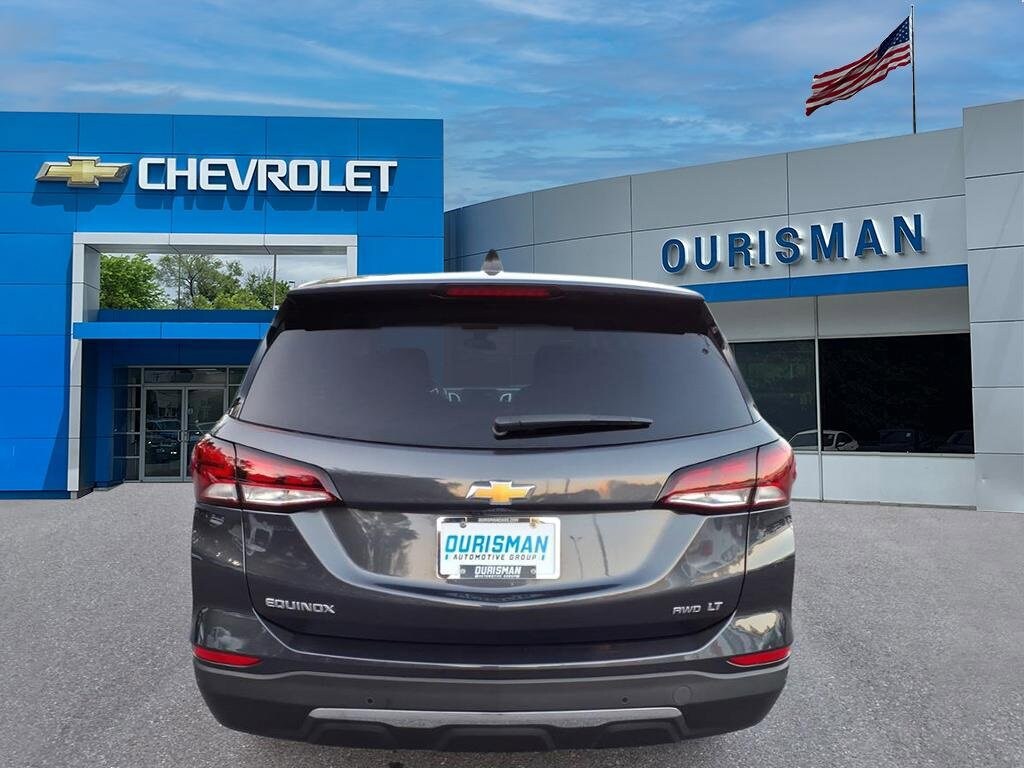 2022 Chevrolet Equinox LT photo 4