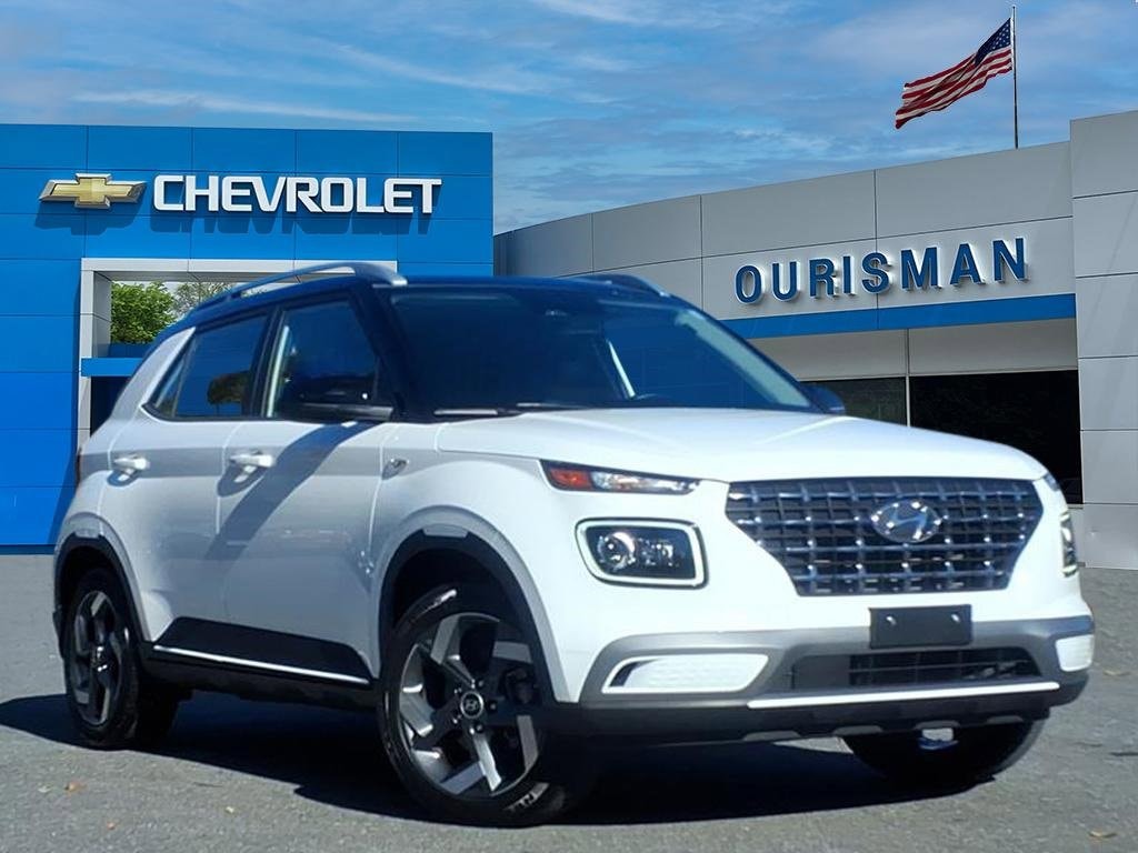 Used 2023 Hyundai Venue Limited