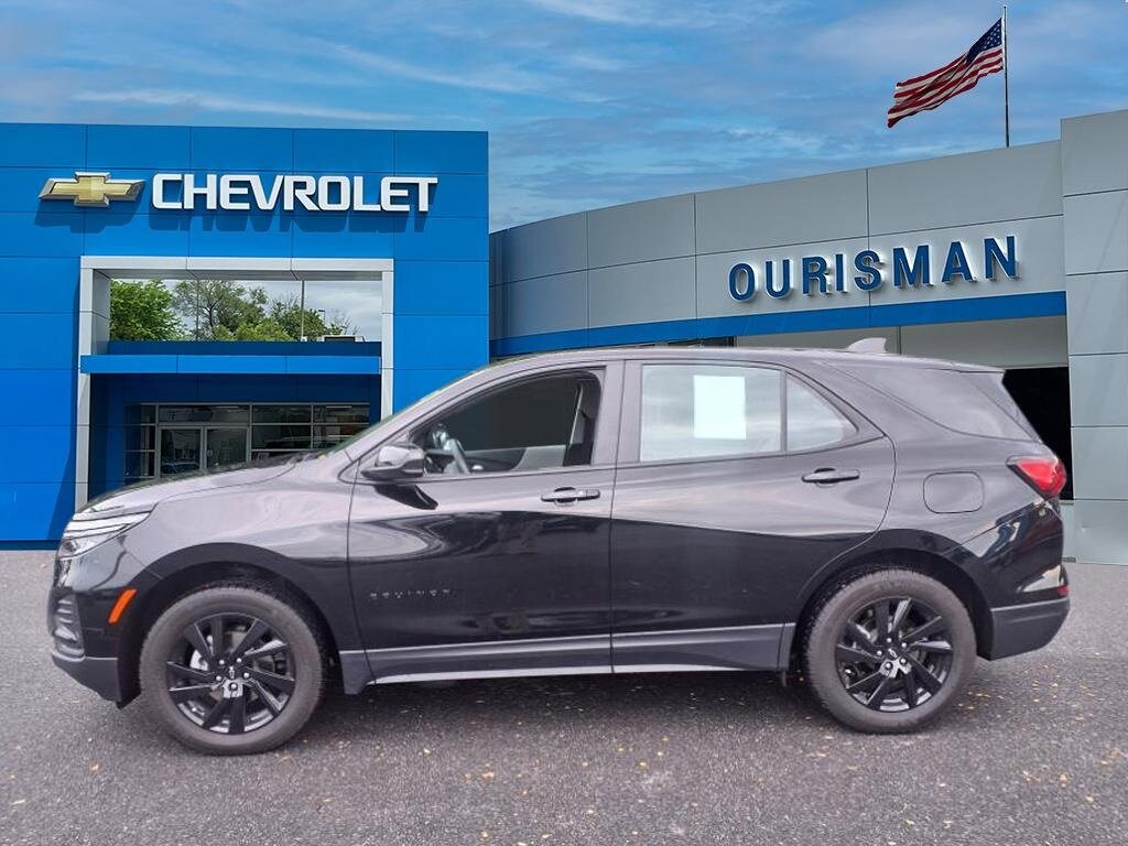 2024 Chevrolet Equinox LS photo 4