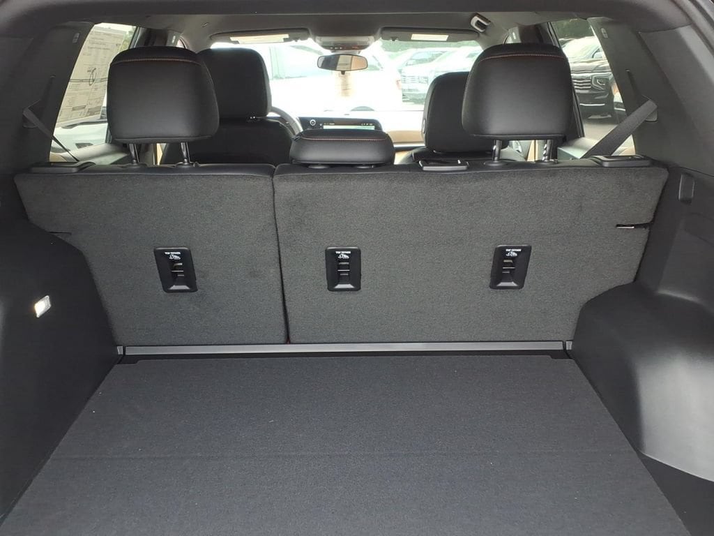 2027 Chevrolet Equinox ACTIV - Photo 19