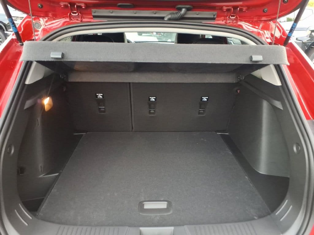2026 Chevrolet Trax LT - Photo 18