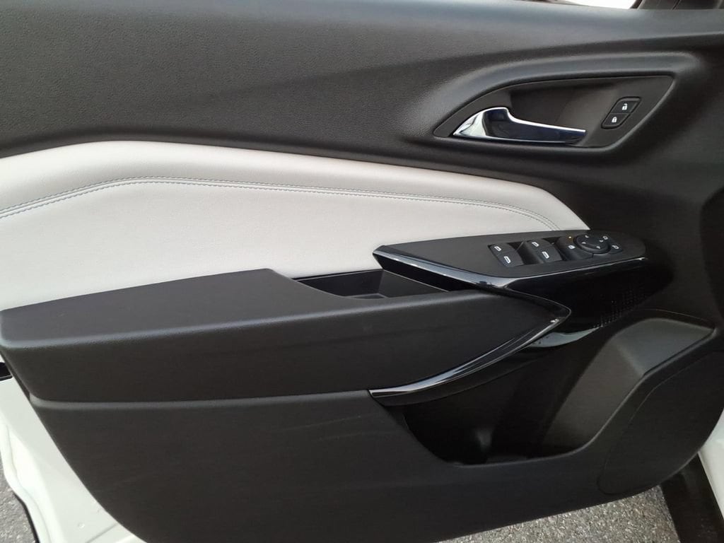 2026 Chevrolet Trax LT - Photo 13
