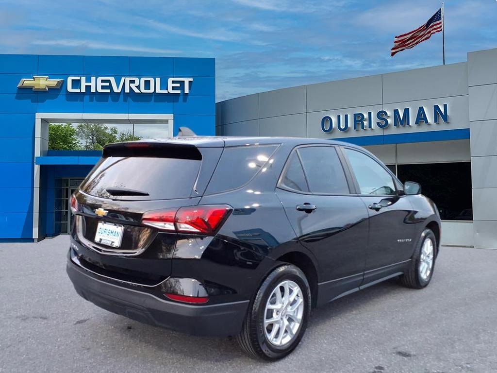 Used 2024 Chevrolet Equinox LS SUV