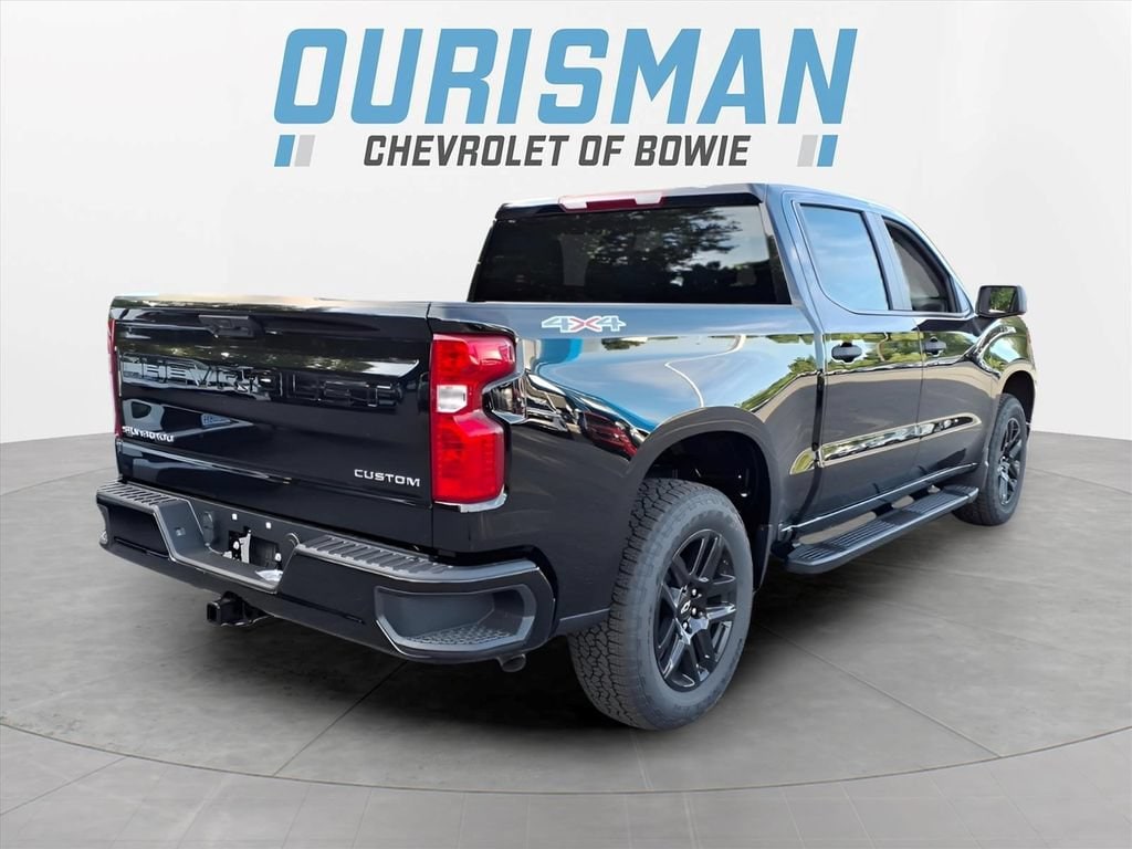 2026 Chevrolet Silverado 1500 Custom - Photo 3