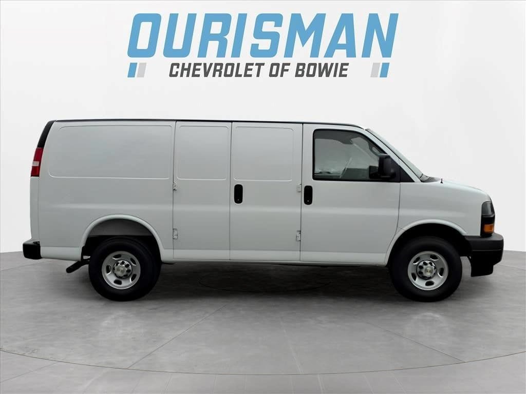 New 2025 Chevrolet Express Cargo WT Van