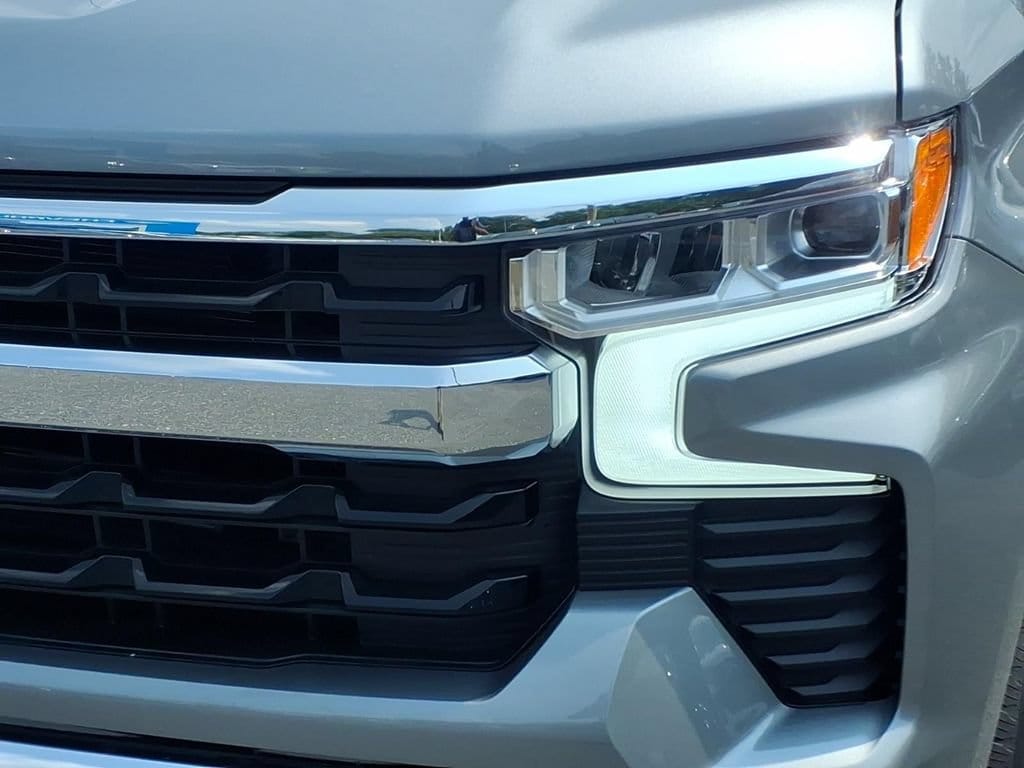 2026 Chevrolet Silverado 1500 LT - Photo 8