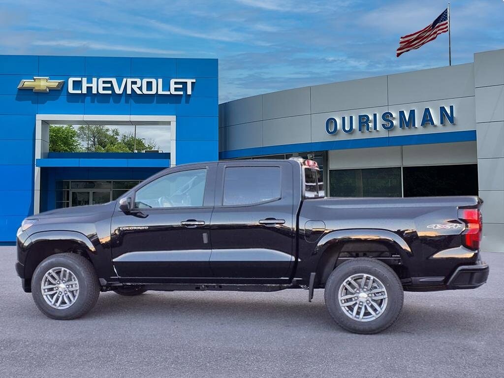 2026 Chevrolet Colorado LT photo 4