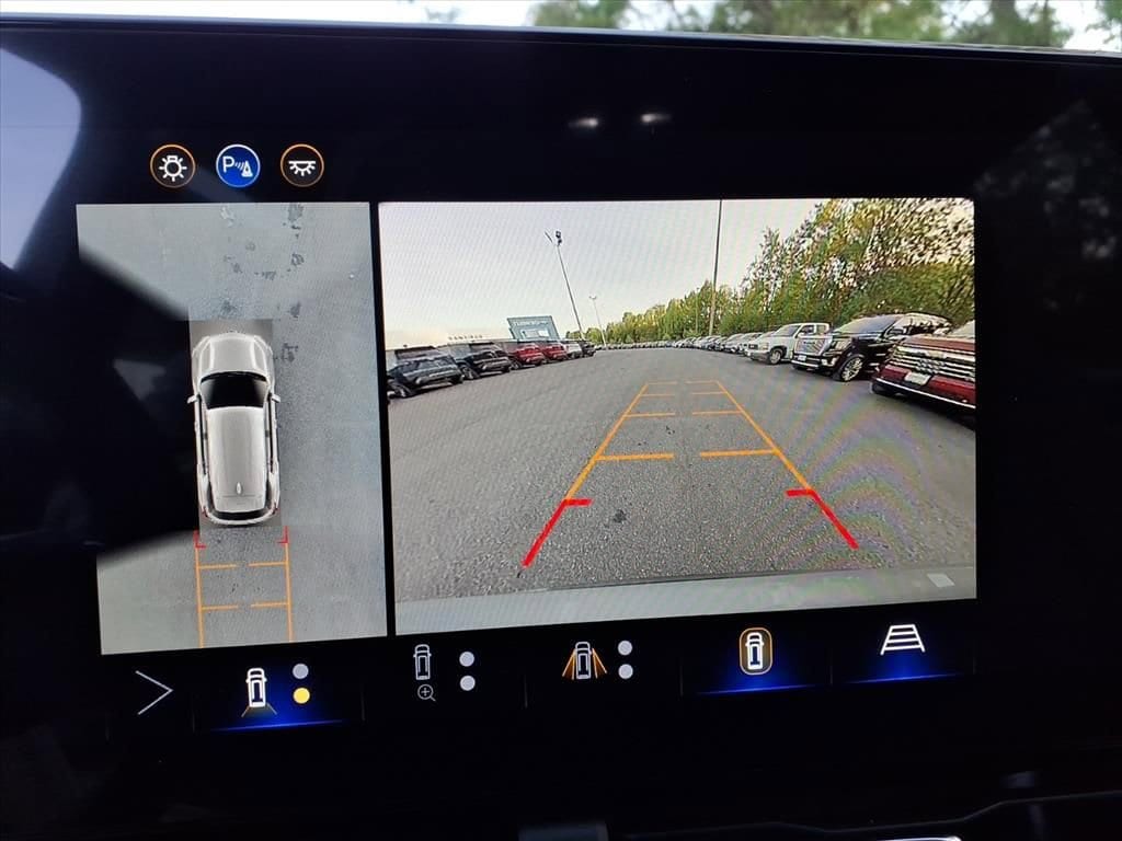 2026 Chevrolet Equinox LT - Photo 19