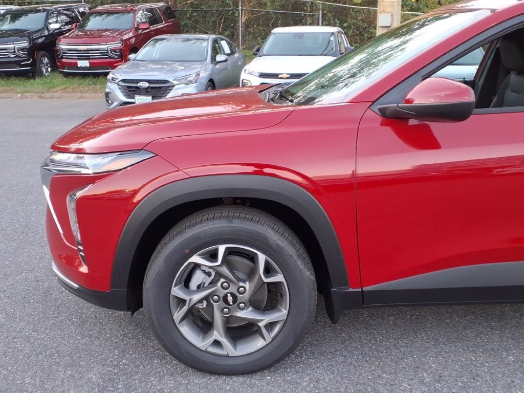 2026 Chevrolet Trax LT - Photo 7