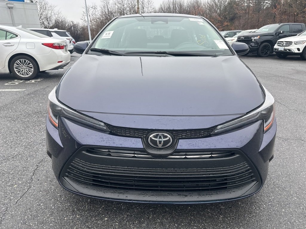 Used 2026 Toyota Corolla LE with VIN 5YFB4MDE8TP360377 for sale in Kansas City