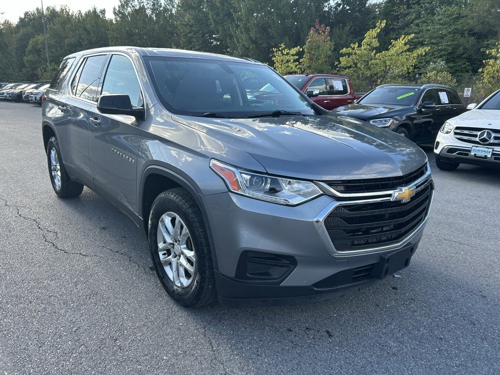 2019 Chevrolet Traverse LS photo 3