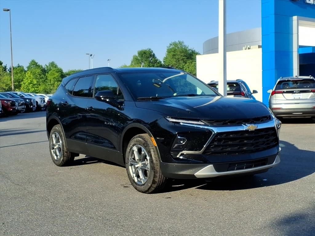 2026 Chevrolet Blazer 2.0T 2LT AWD's photo