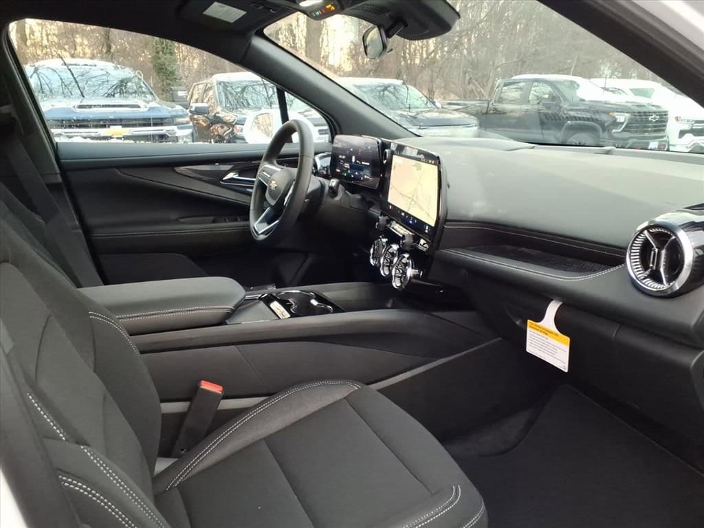 2026 Chevrolet Blazer EV LT - Photo 18